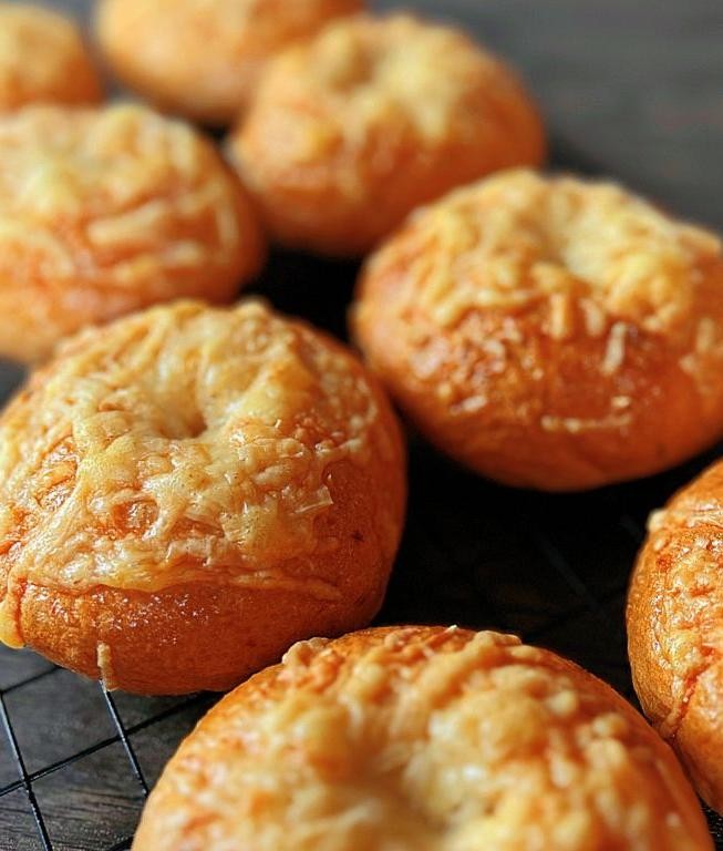 Sun-Dried Tomato and Parmesan Bagel