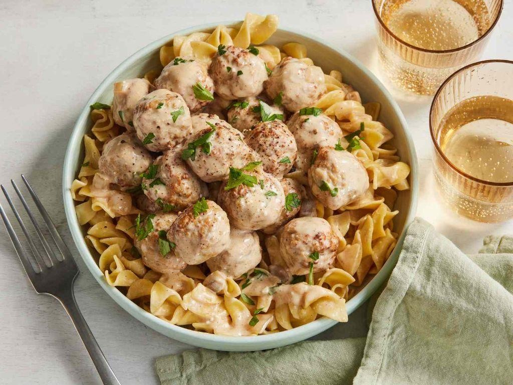 Swedish Crockpot Meatballs
