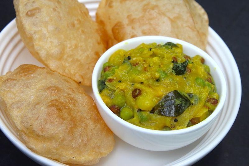 Sweet Paneer Poori Masala