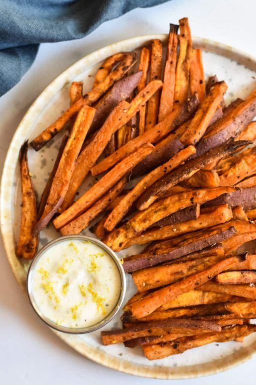 Sweet Potato Fries with Garlic Aioli