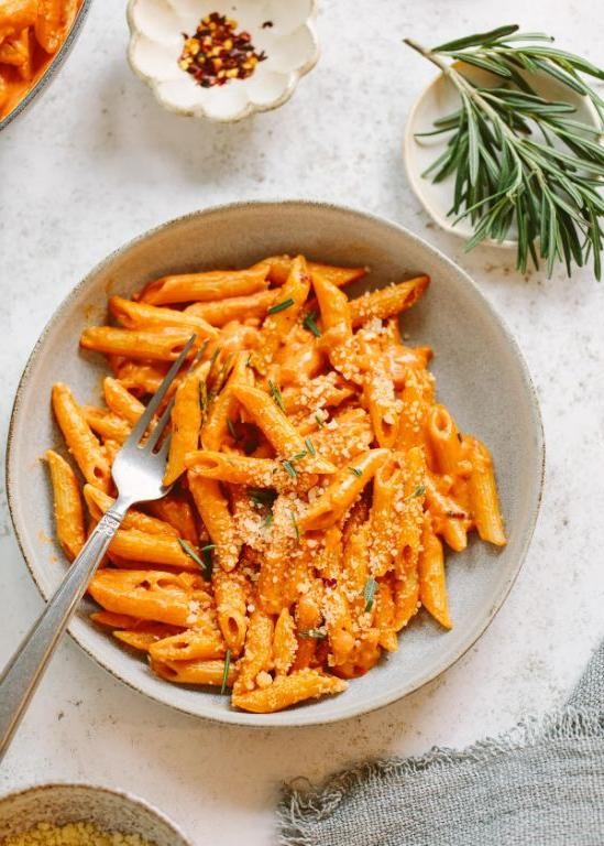 Sweet and Tangy Vodka Sauce