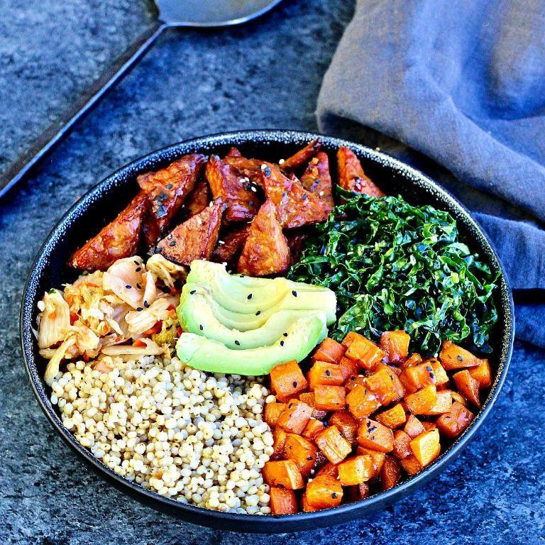 Teriyaki Tempeh Buddha Bowl