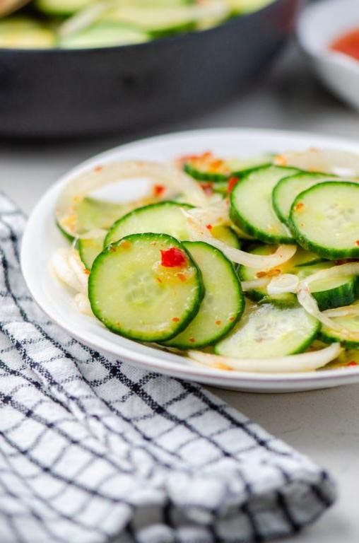 Thai Sweet Chilli Sauce and Cucumber Salad