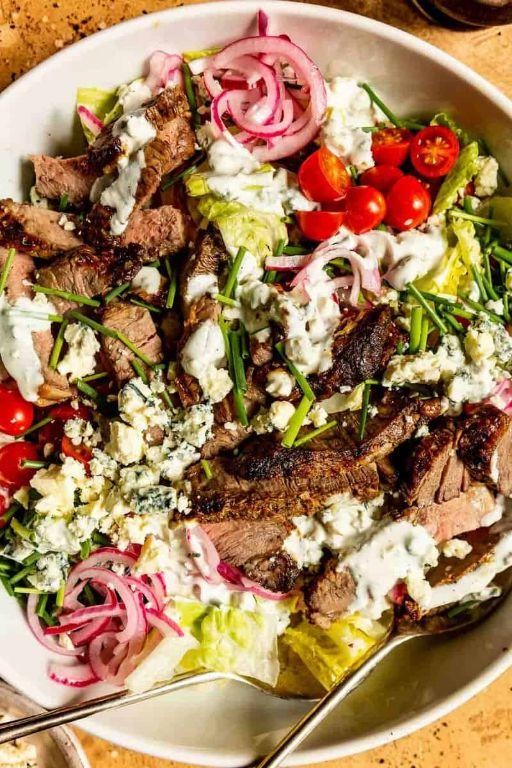 Thin Sirloin Steak Salad with Blue Cheese