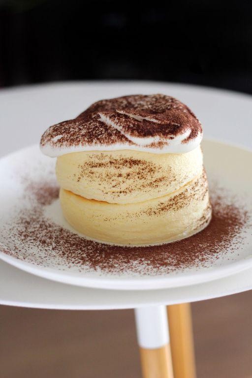 Tiramisu Souffle Pancakes