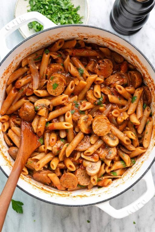Tofurkey Sausage and Mushroom Pasta