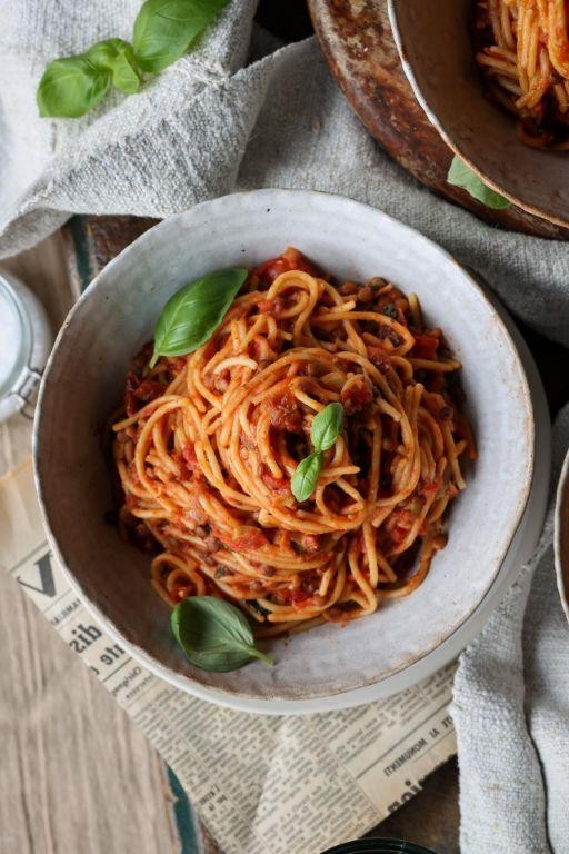 Tomato and Basil Lentil Pasta