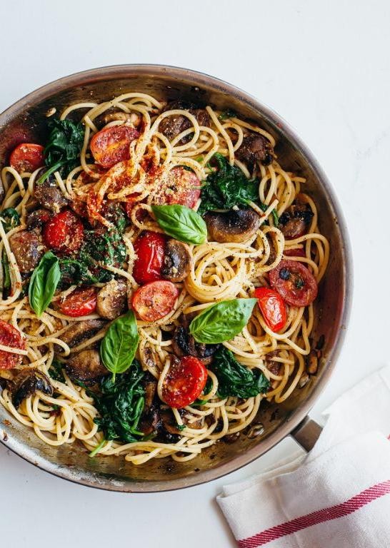 Tomato and Mushroom Pasta