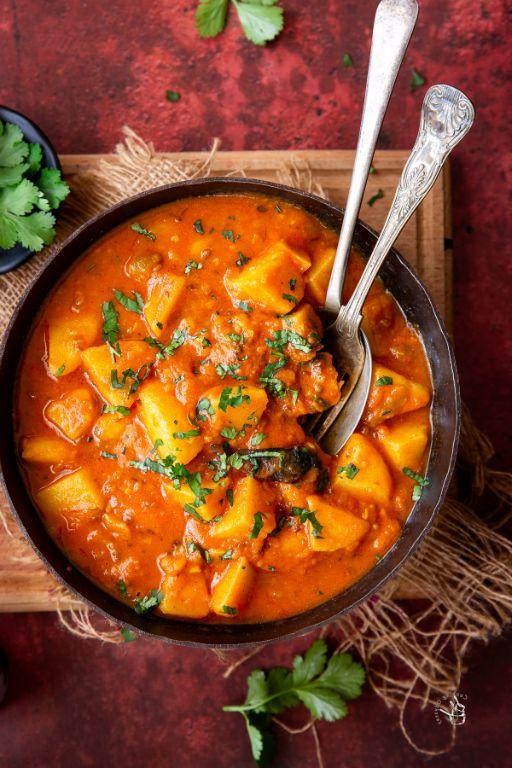 Tomato and Potato Curry