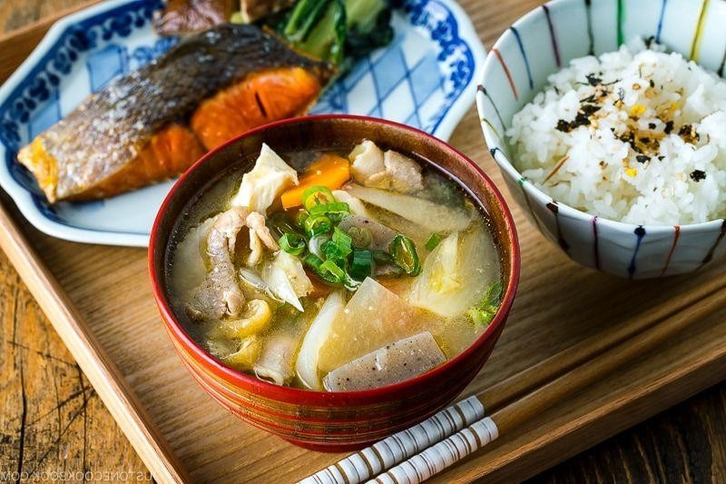 Tonjiru (Pork and Vegetable Miso Soup)