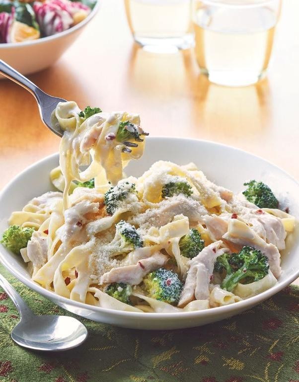 Turkey and Broccoli Alfredo