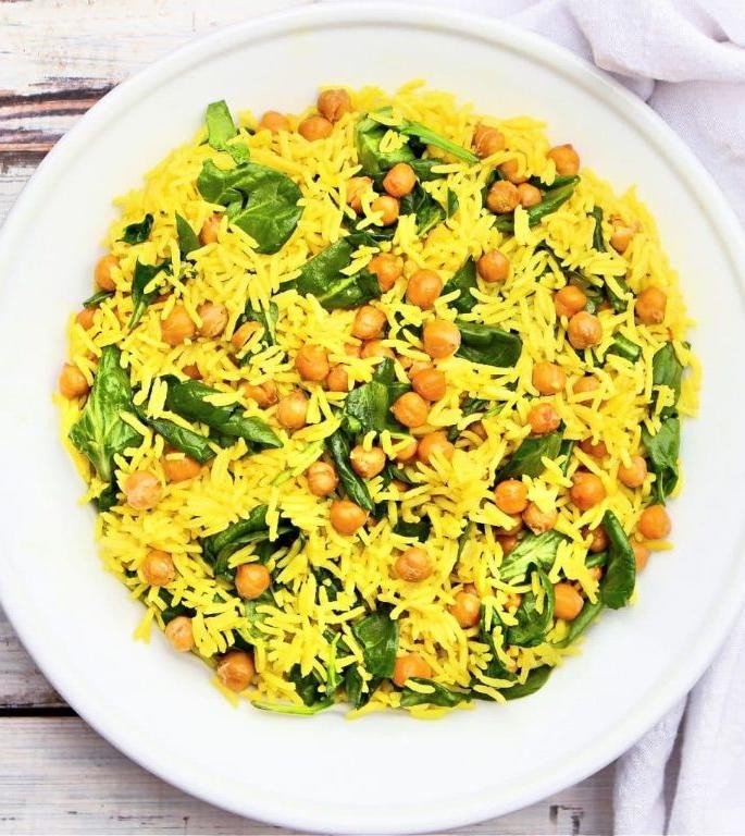 Turmeric Rice with Chickpeas and Spinach