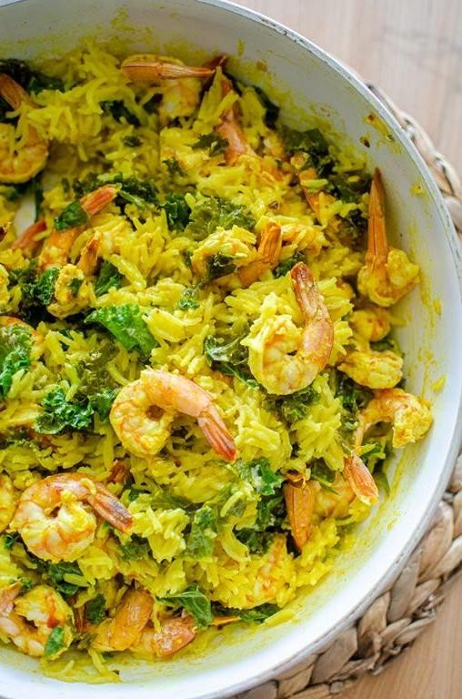 Turmeric Rice with Shrimp and Garlic