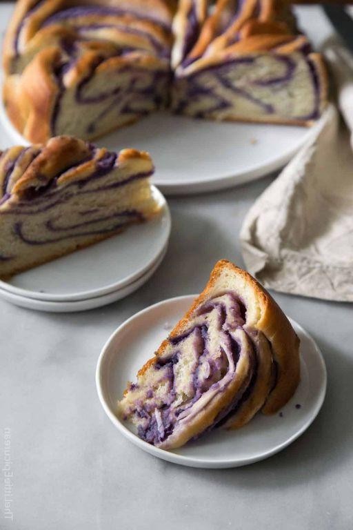 Ube Halaya Bread