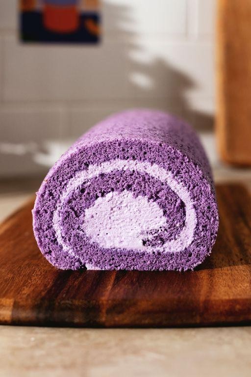 Ube Roll Cake