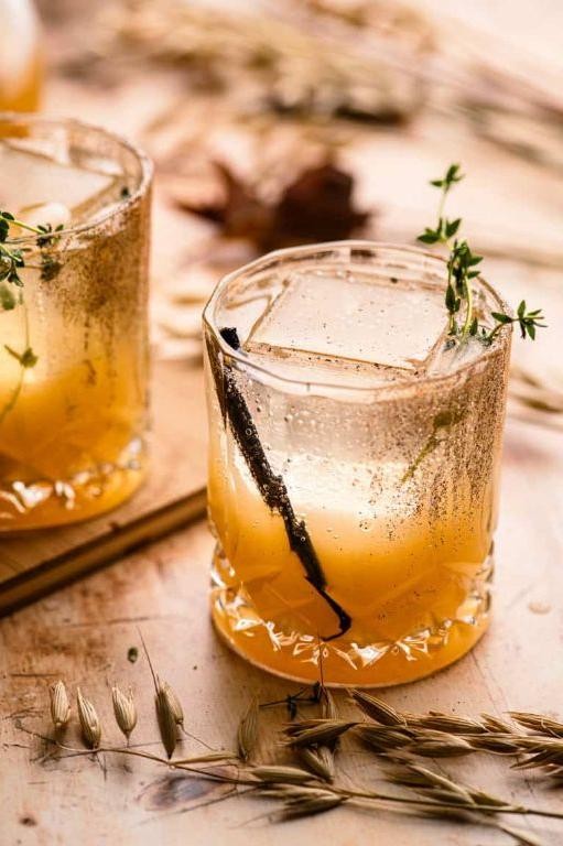Vanilla Pear Sparkler Mocktail