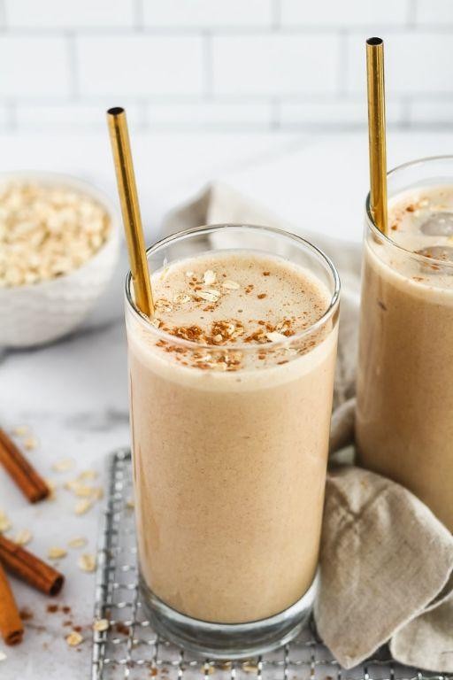 Vanilla Protein Oatmeal Cookie Smoothie