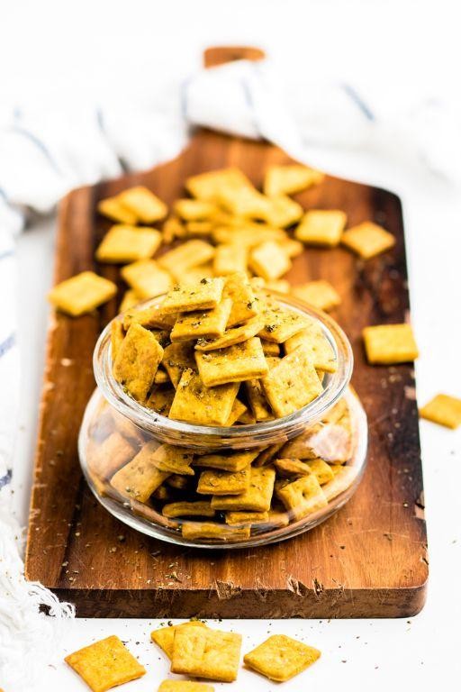 Vegan Cheese and Crackers