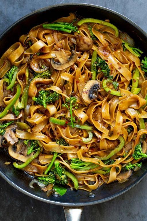 Vegan Drunken Noodles with Mushrooms