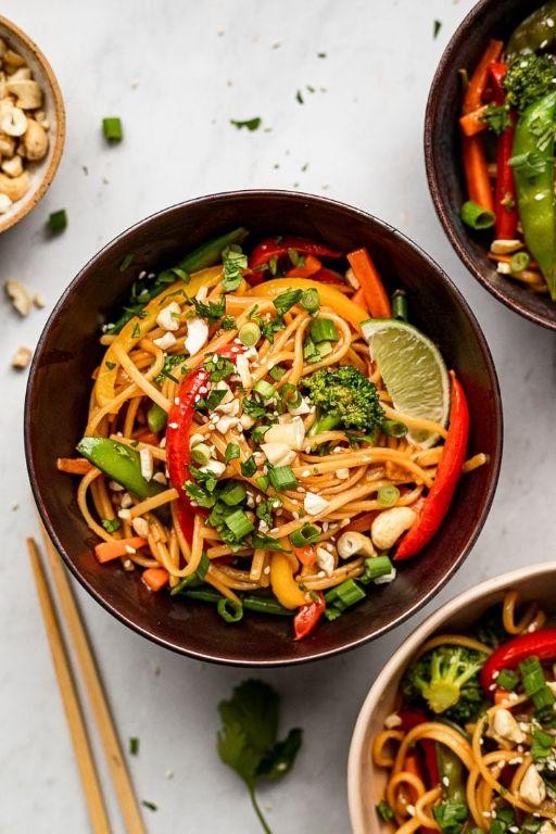 Vegetable Stir-Fry with Noodles