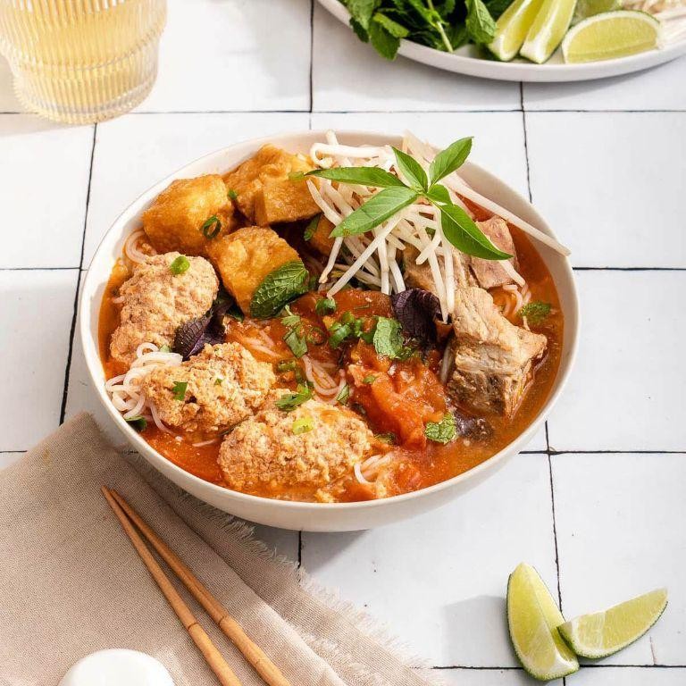 Vietnamese Chilli Crab Soup