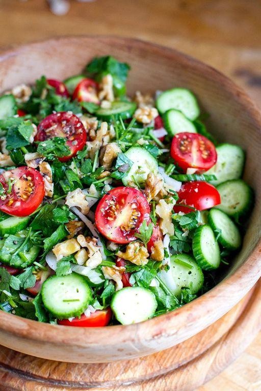Walnut and Parsley Greek Salad Dressing