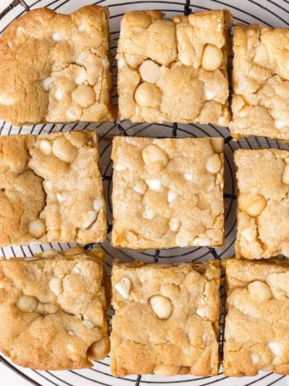 White Chocolate Chip Bars