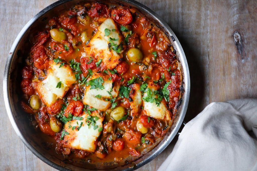 White Fish with Tomato and Olive Sauce