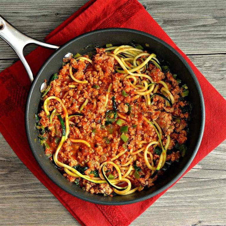 Zucchini Noodles with Ground Turkey