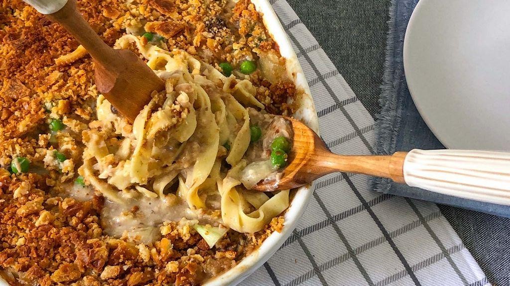 Amish Tuna Noodle Casserole