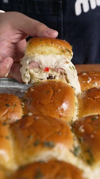 BBQ Vienna Sausage Sliders