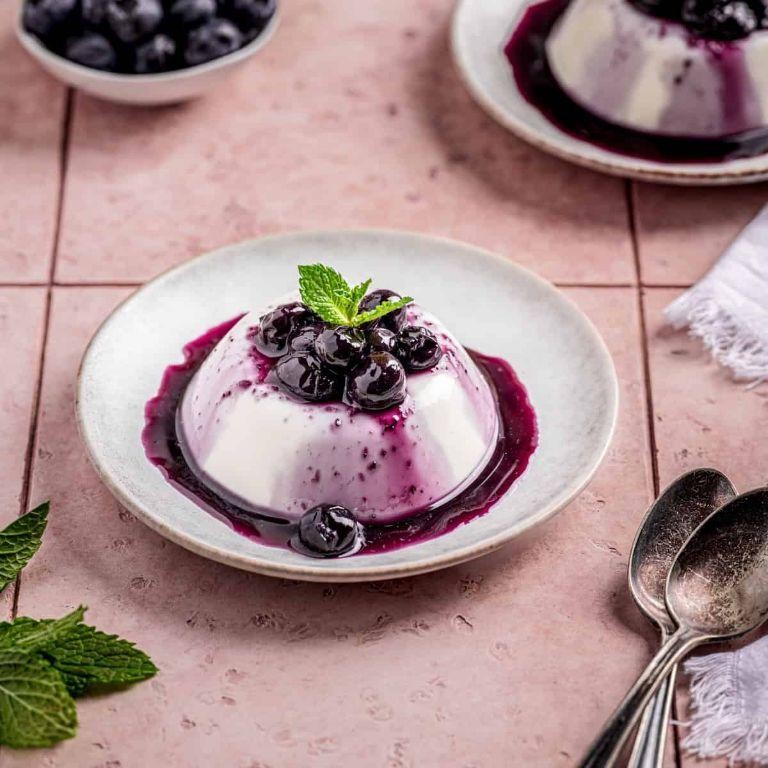 Blueberry Panna Cotta
