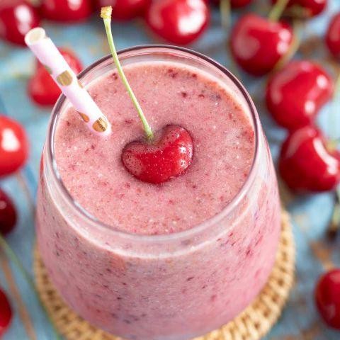 Cherry and Vanilla Detox Juice