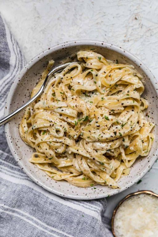 Creamy Fusilli Alfredo