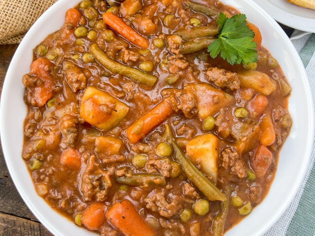 Dutch Oven Ground Beef Stew