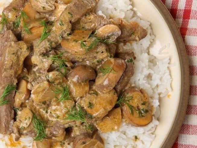 Easy Beef Stroganoff with Dill