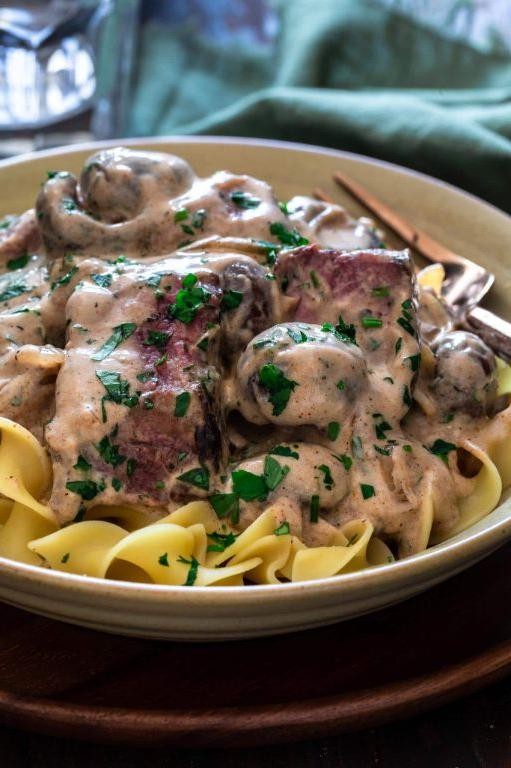 Easy Beef Stroganoff with Paprika