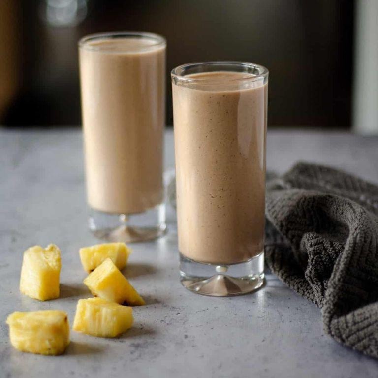 Frozen Pineapple and Dark Chocolate Shake
