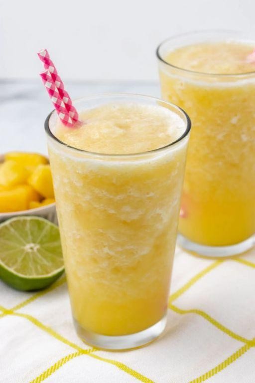 Frozen Pineapple and Lime Slushie