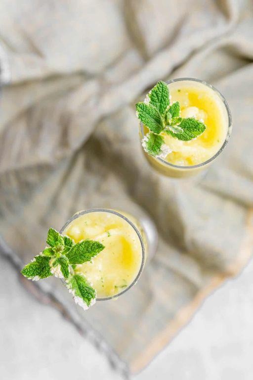Frozen Pineapple and Mint Mojito