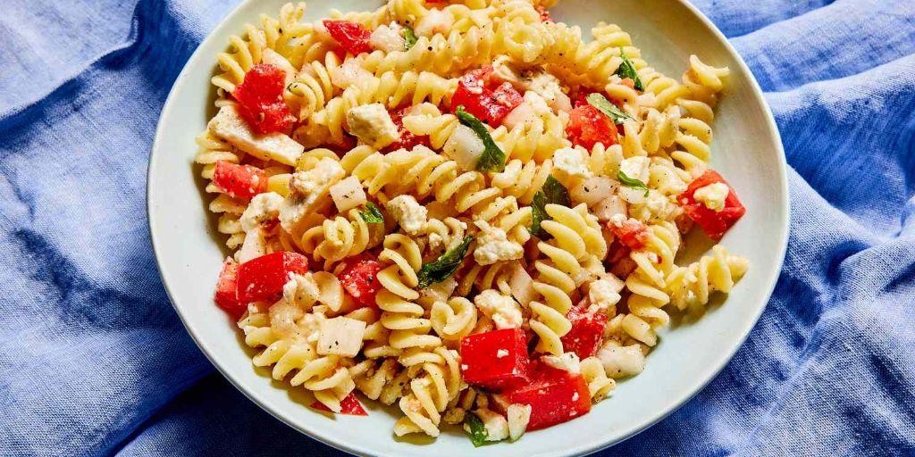 Fusilli with Tomato and Basil