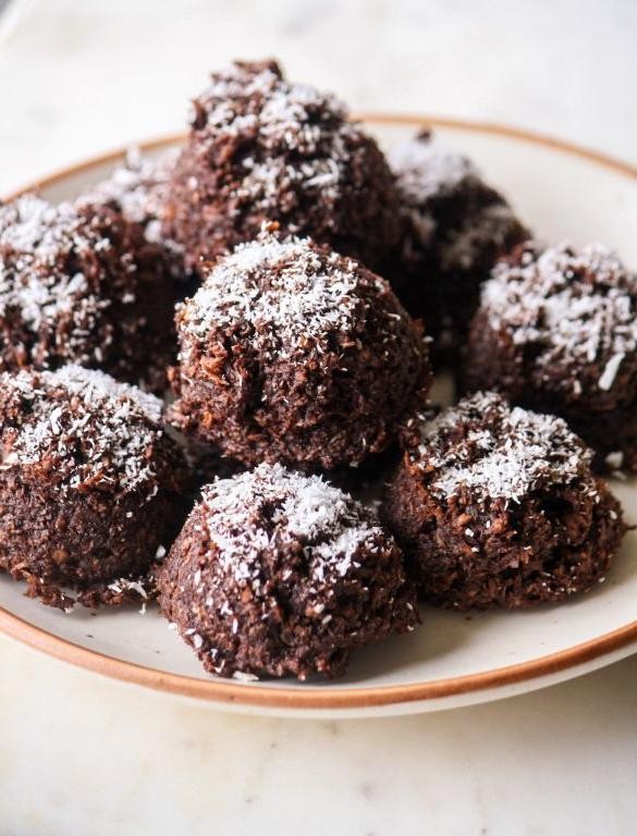 Gluten-Free Chocolate Coconut Macaroons