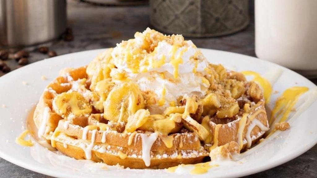 Nilla Banana Pudding Waffles