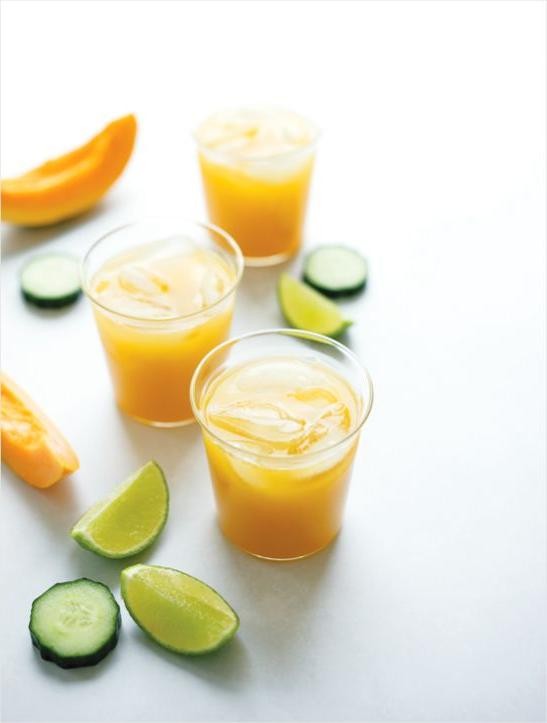 Papaya and Lime Detox Juice