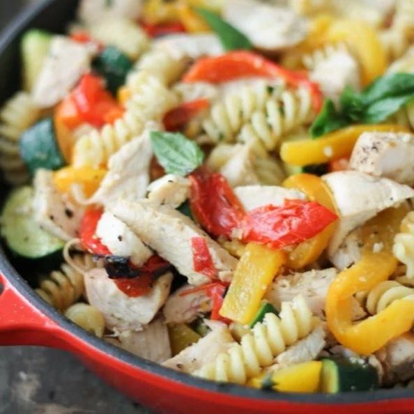 Pasta with Chicken and Sweet Peppers