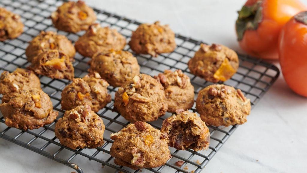 Persimmon and Sesame Cookies