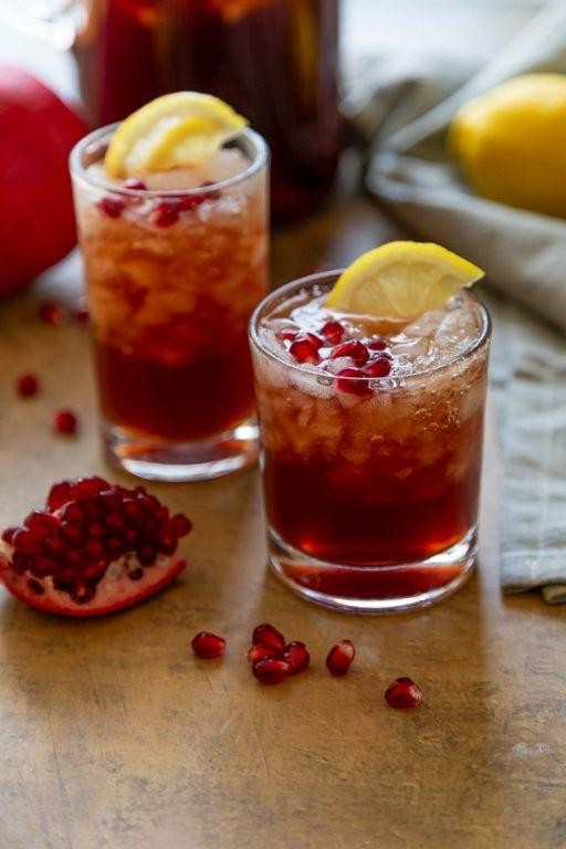 Pomegranate Juice Lemonade
