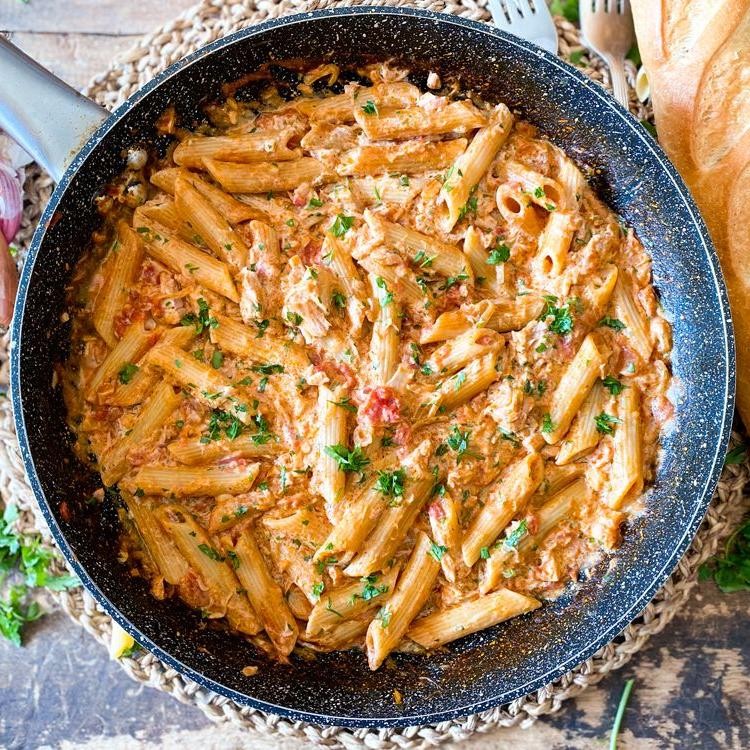 Quick and Easy Pasta with Tuna