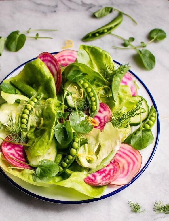 Sugar Snap Peas Salad with Beets and Horseradish Dressing