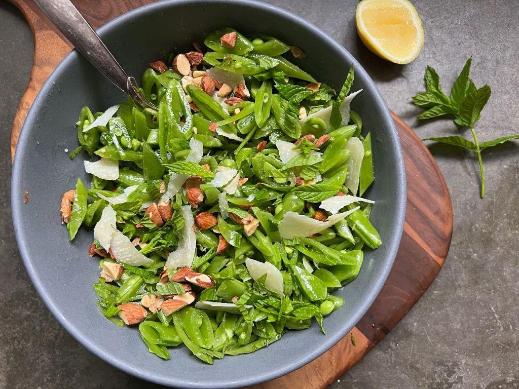 Sugar Snap Peas Salad with Roasted Almonds and Parmesan